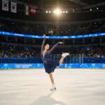 피겨스케이팅 선수 신지아의 첫 올림픽과 기대 신지아 선수가 2026 밀라노 올림픽 팀 이벤트 쇼트프로그램에서 연기하고 있는 모습