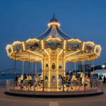 2026 서울스프링페스티벌 여의도 한강공원의 동화 같은 회전목마 야경