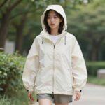 여성 여름 바람막이 크롭 오버핏 착용 사진